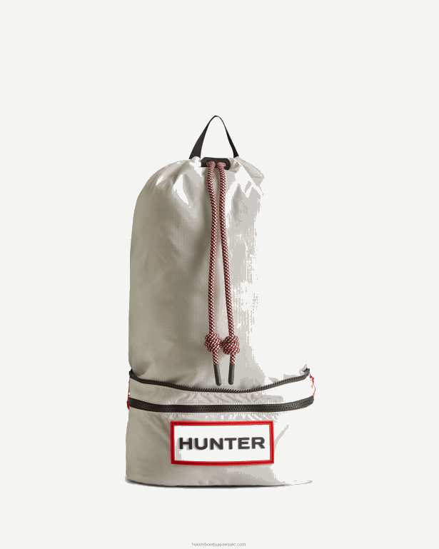 男性 Hunter 白/赤のボックスロゴ トラベルリップストップリサイクルナイロン2WAYバックパック 8460V407